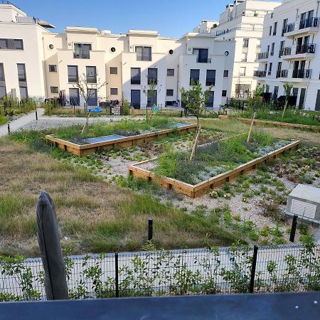Superbe Appartement A 3Min A Pieds De La Gare Chessy  Eksteriør billede